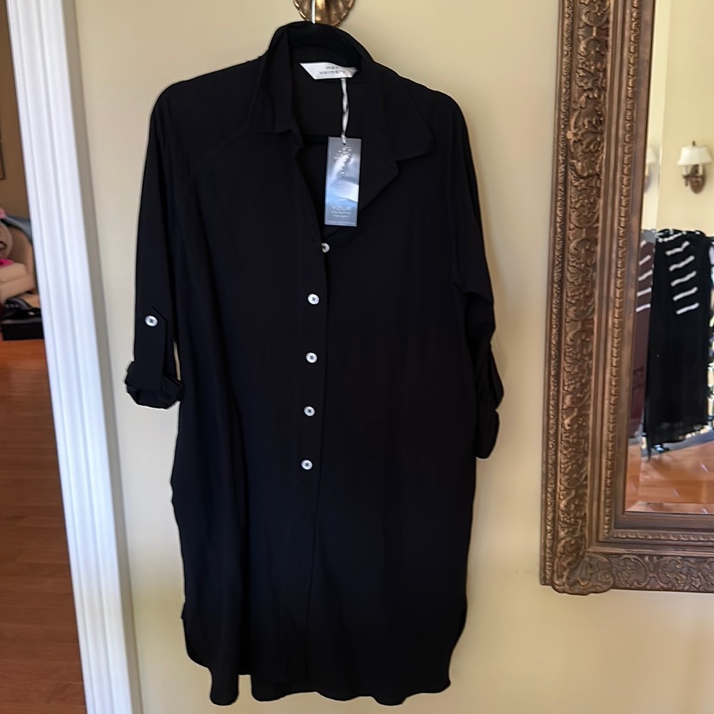 Max Volmary black shirt dress size 8. Viscose/linen